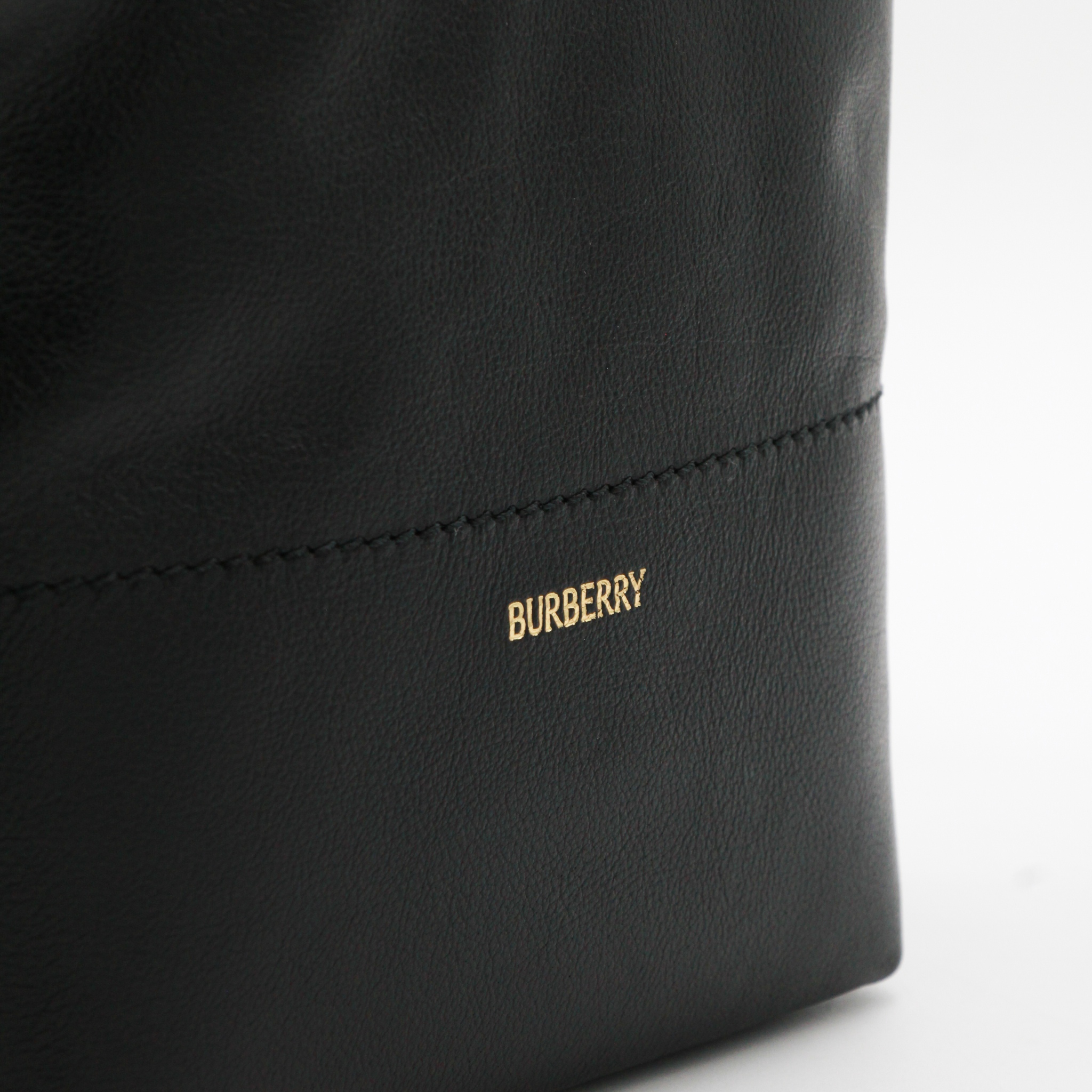 [Burberry] Shoulder bag SS26 8123594A1189
