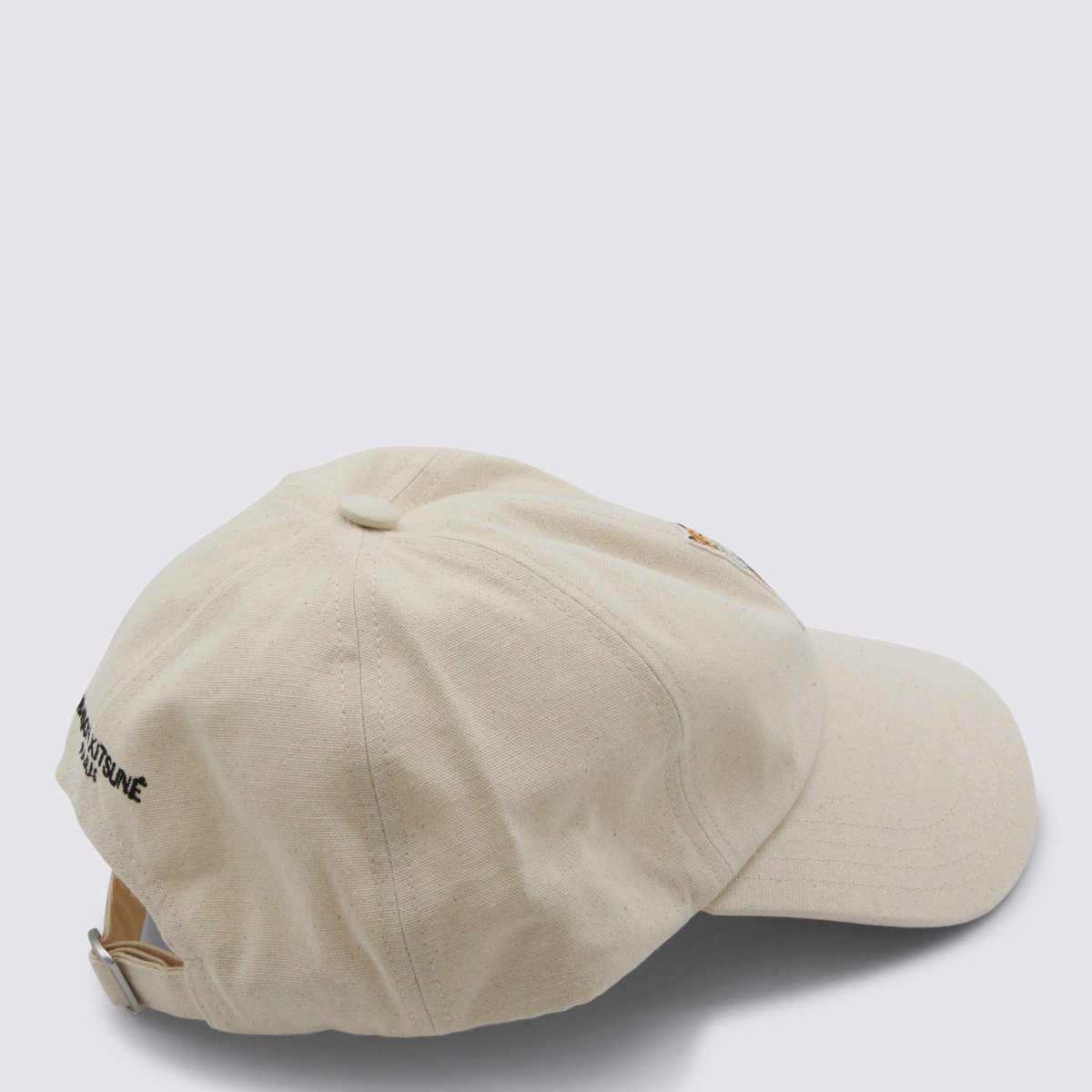 [MAISON KITSUNE] Cap SS26 QU06104WB00260063