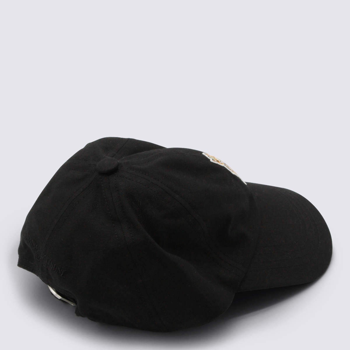 [MAISON KITSUNE] Cap SS26 QU06102WB0026P199