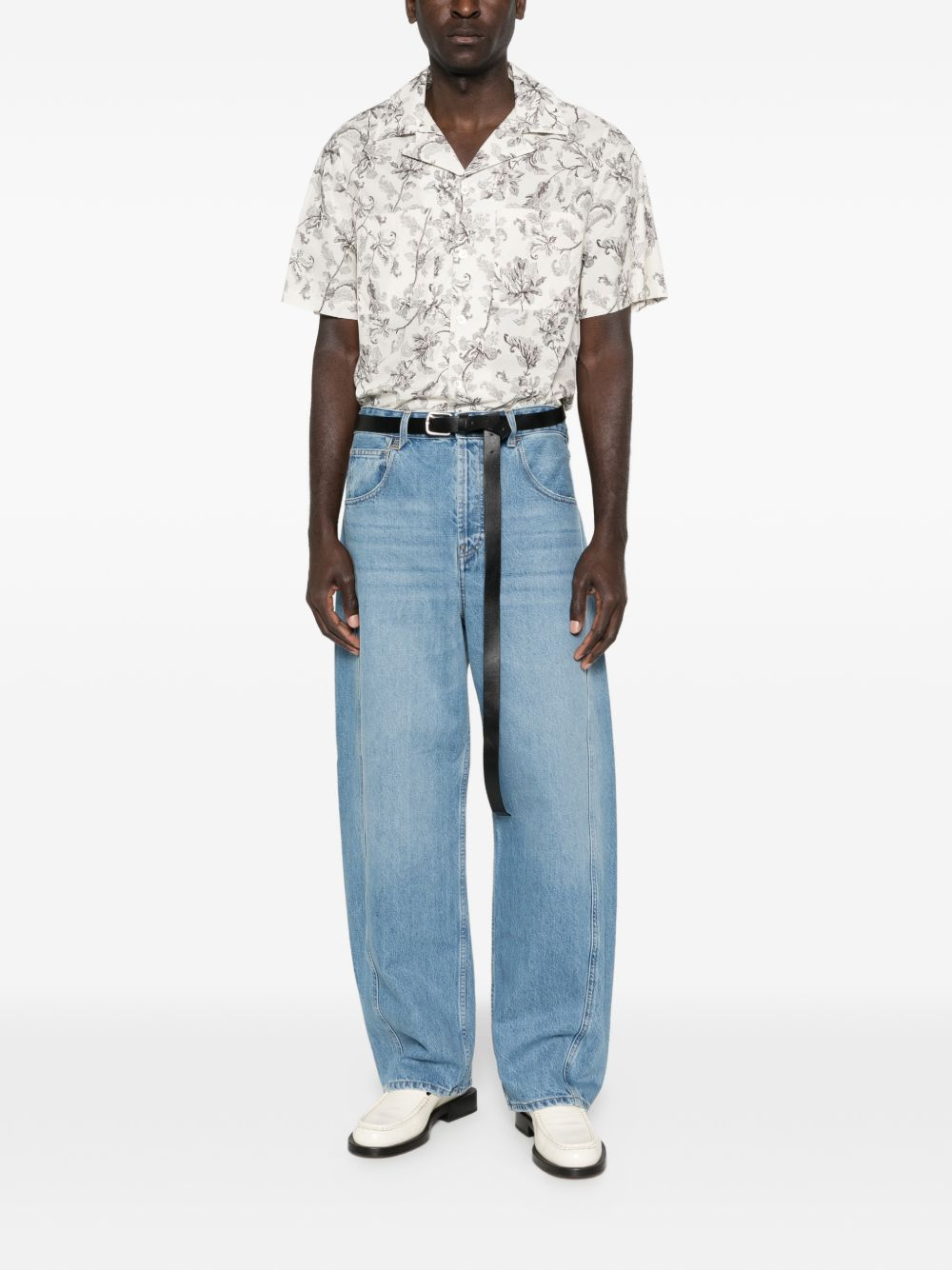 [JACQUEMUS] Jeans SS26 PAM00053AD00038 33C