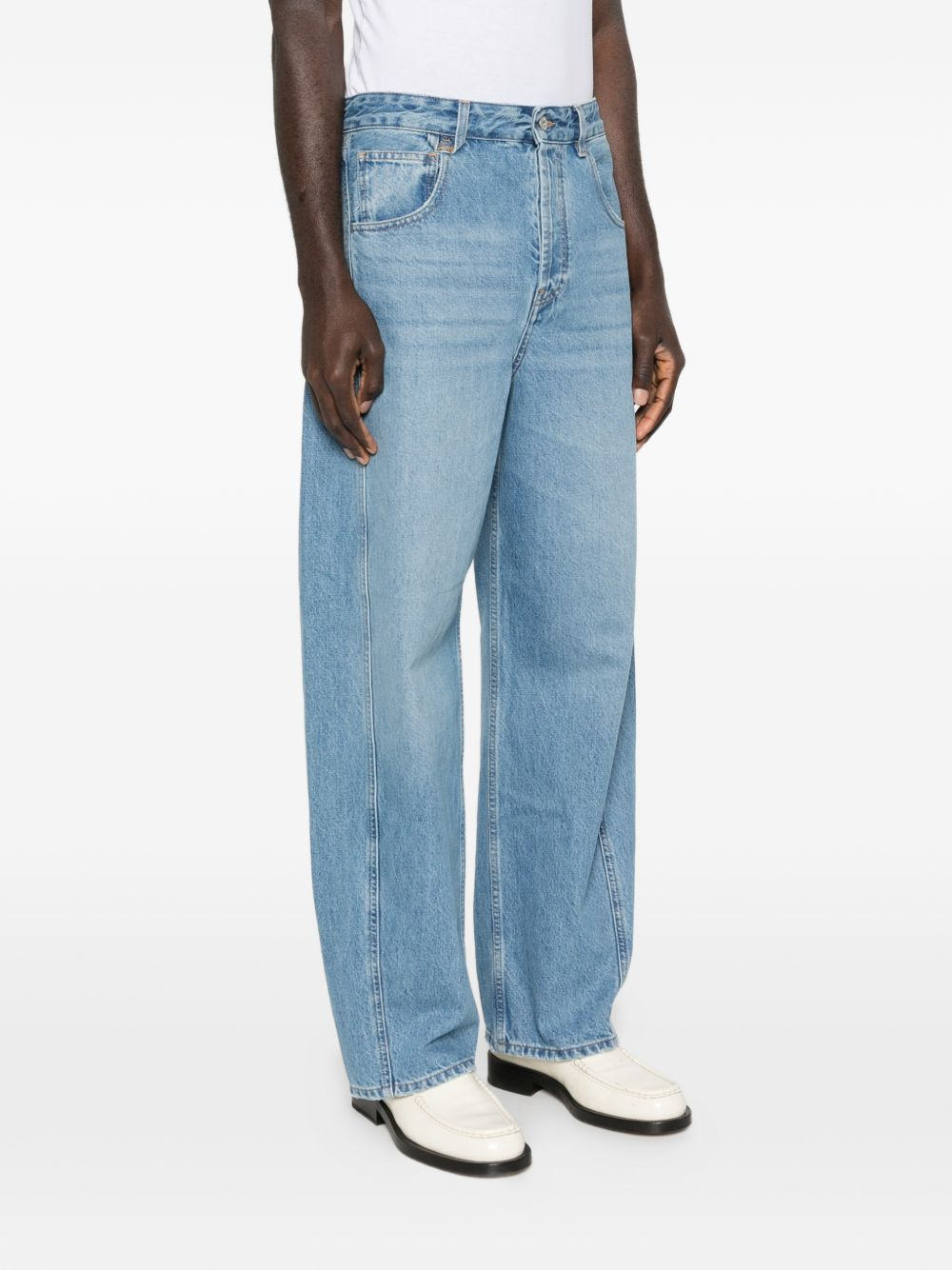 [JACQUEMUS] Jeans SS26 PAM00053AD00038 33C