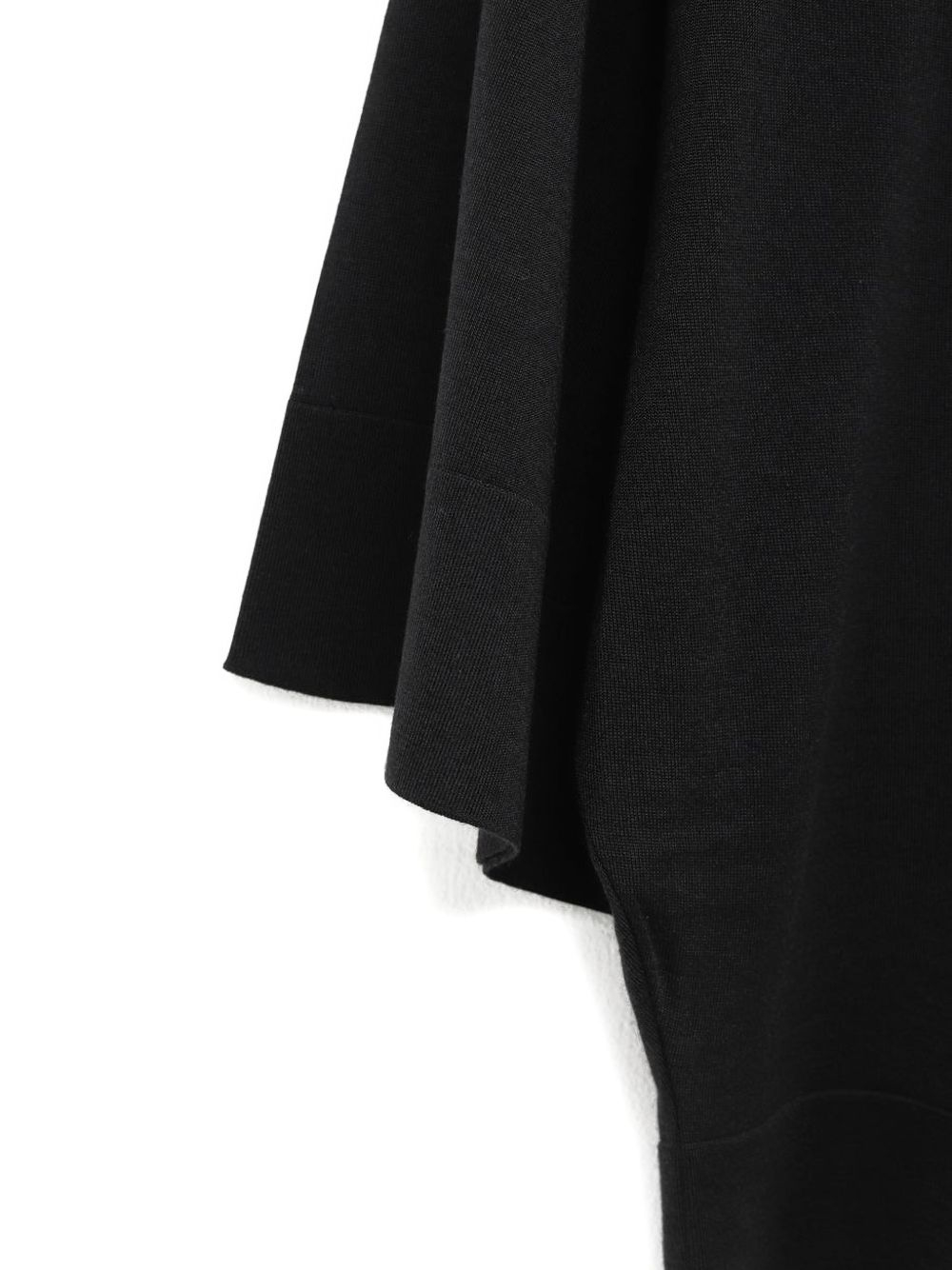 [JACQUEMUS] Knitwear SS26 TOW00876AK00305 990