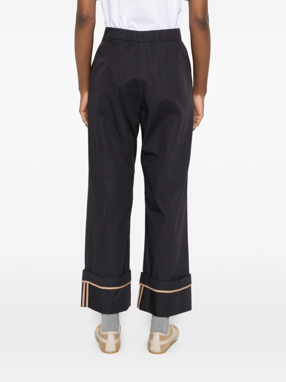 [Herno] Trousers SS26 PT000206D 13238 9200