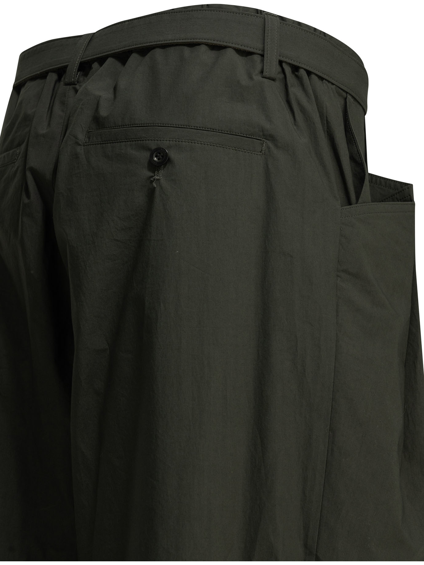 [Sacai] Trousers FW26 26-04043M531