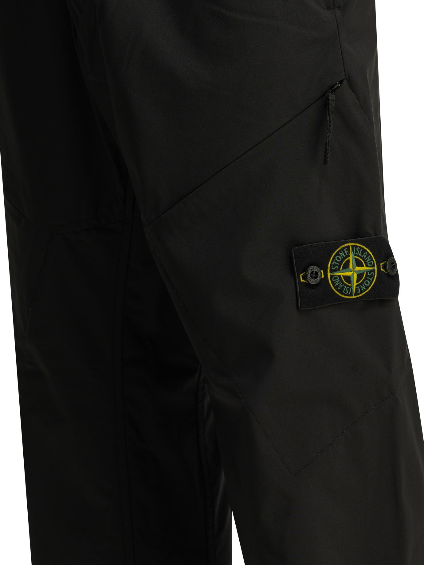 [Stone Island] Trousers FW26 L2S153100055S0A27V0029