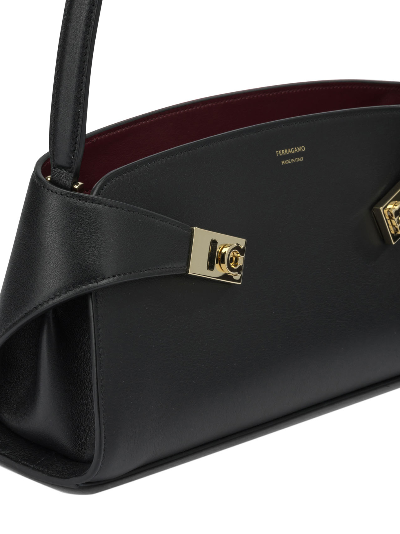 [Ferragamo] Shoulder bag FW26 0795208