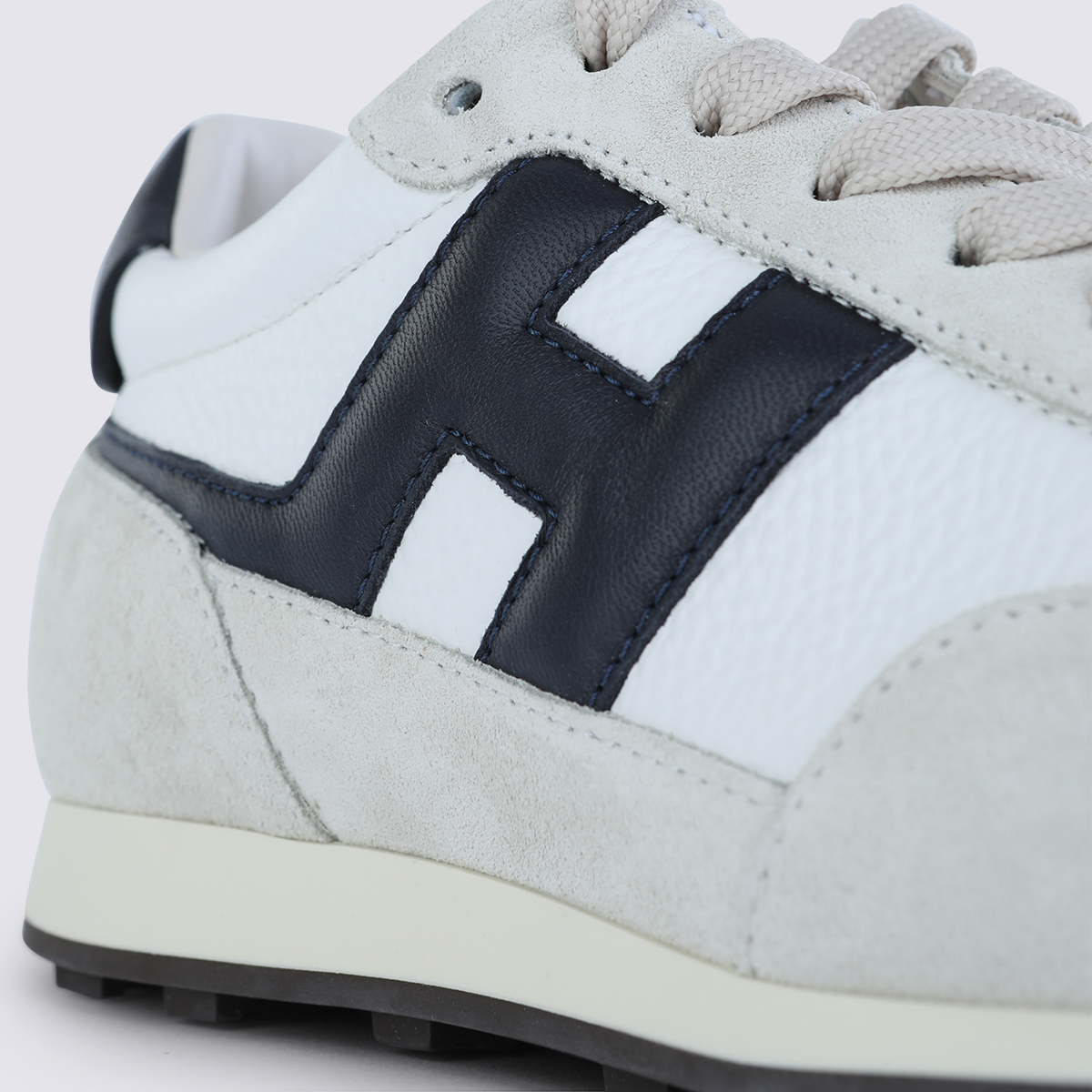 [Hogan] Sneakers SS26 HXM6990GA00UWR891M