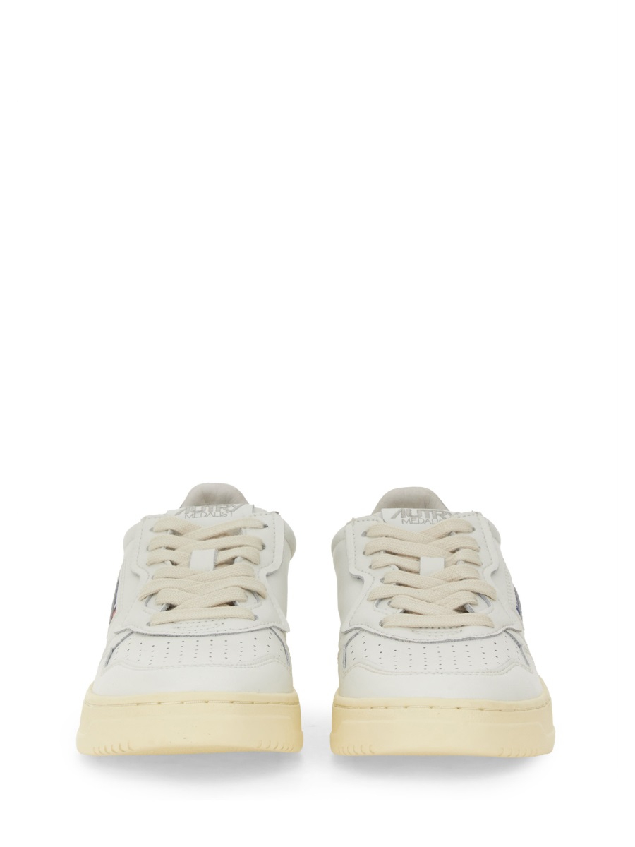 [AUTRY] Sneakers FW25 AULW_LL05