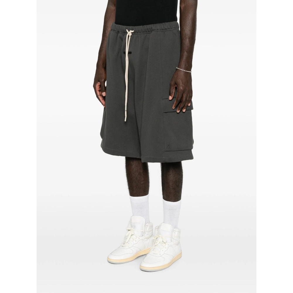 [Fear Of God Essentials] Shorts FW26 RW00288  IGREY