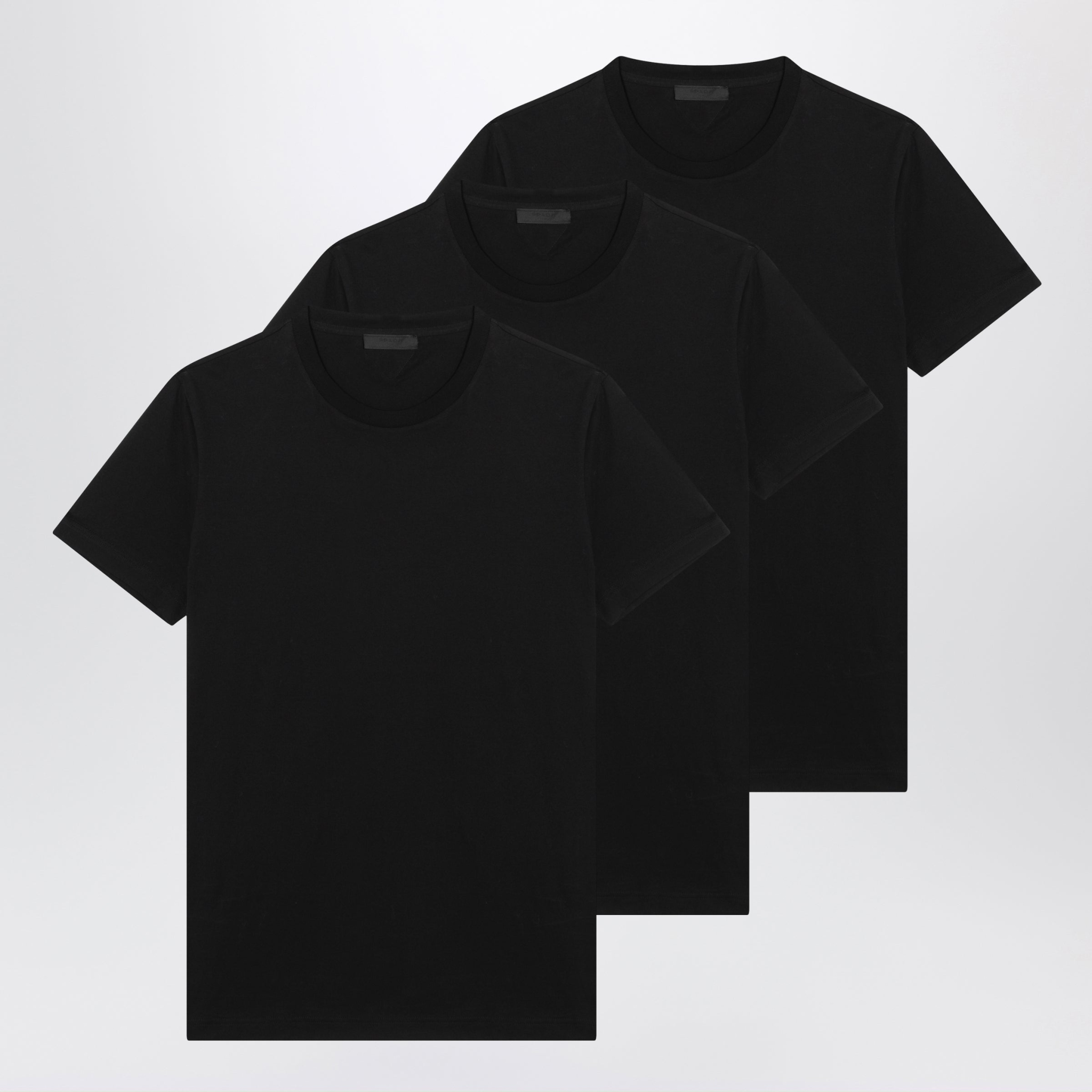 [Prada] T-shirts Short Sleeve FW26 UJM49211CD