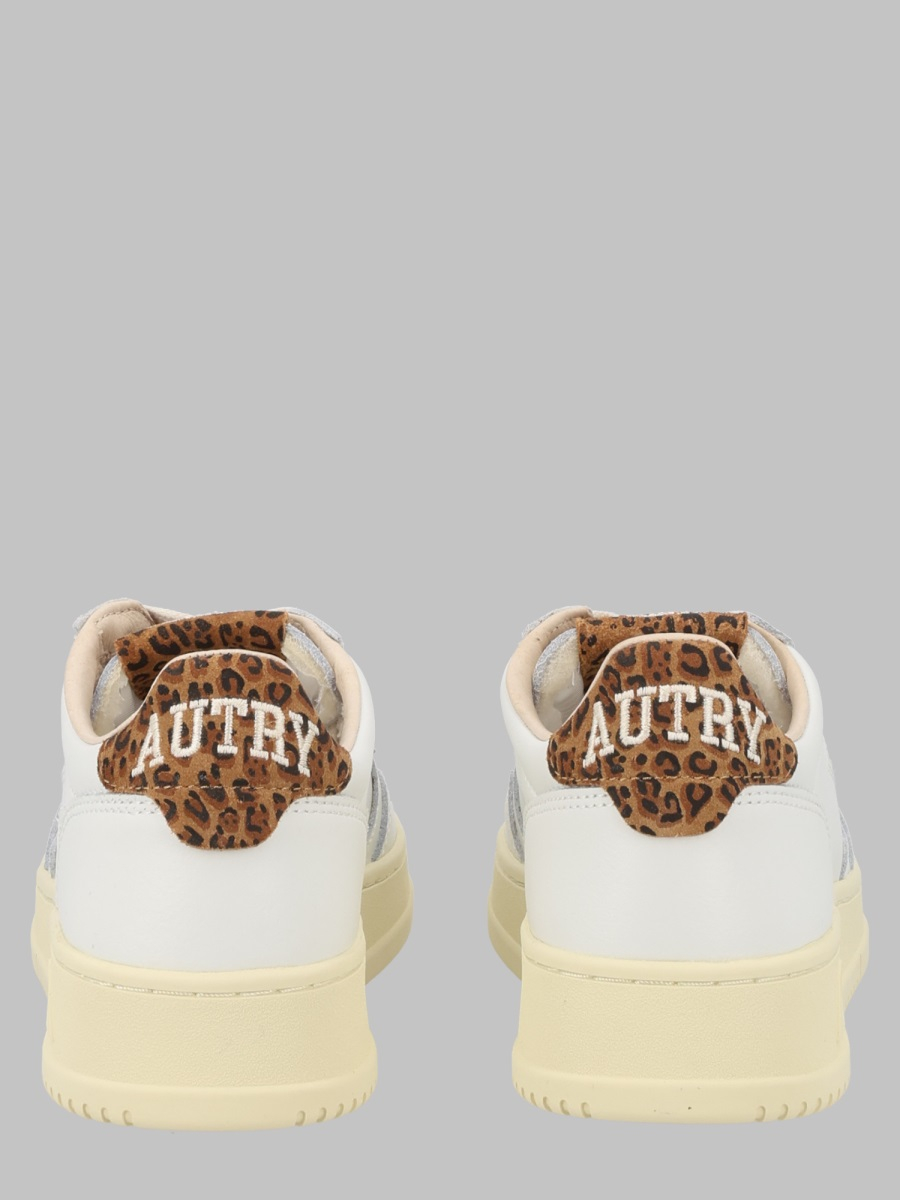 [AUTRY] Sneakers FW26 AULW_HJ02