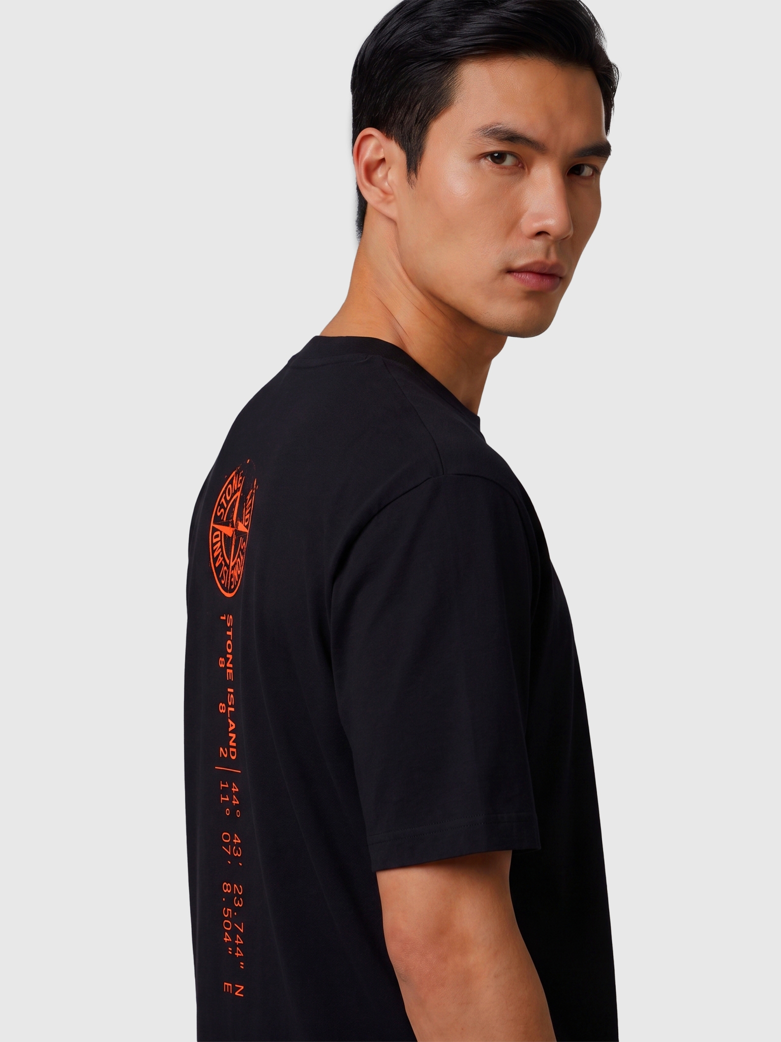 [Stone Island] T-shirts Short Sleeve FW26 L2S152100001_S0533_V0029