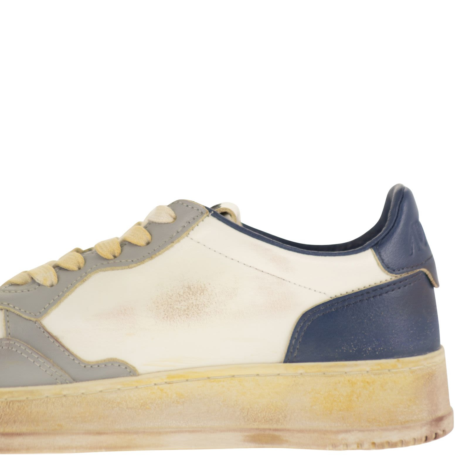 [AUTRY] Sneakers SS26 AVLMSV09