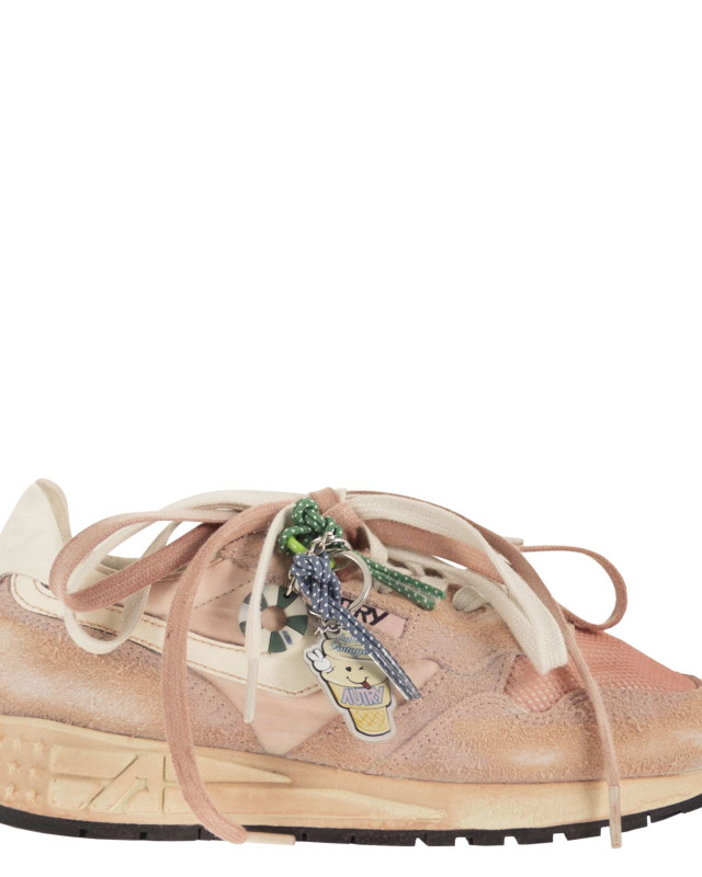 [AUTRY] Sneakers SS26 WVLWYS02