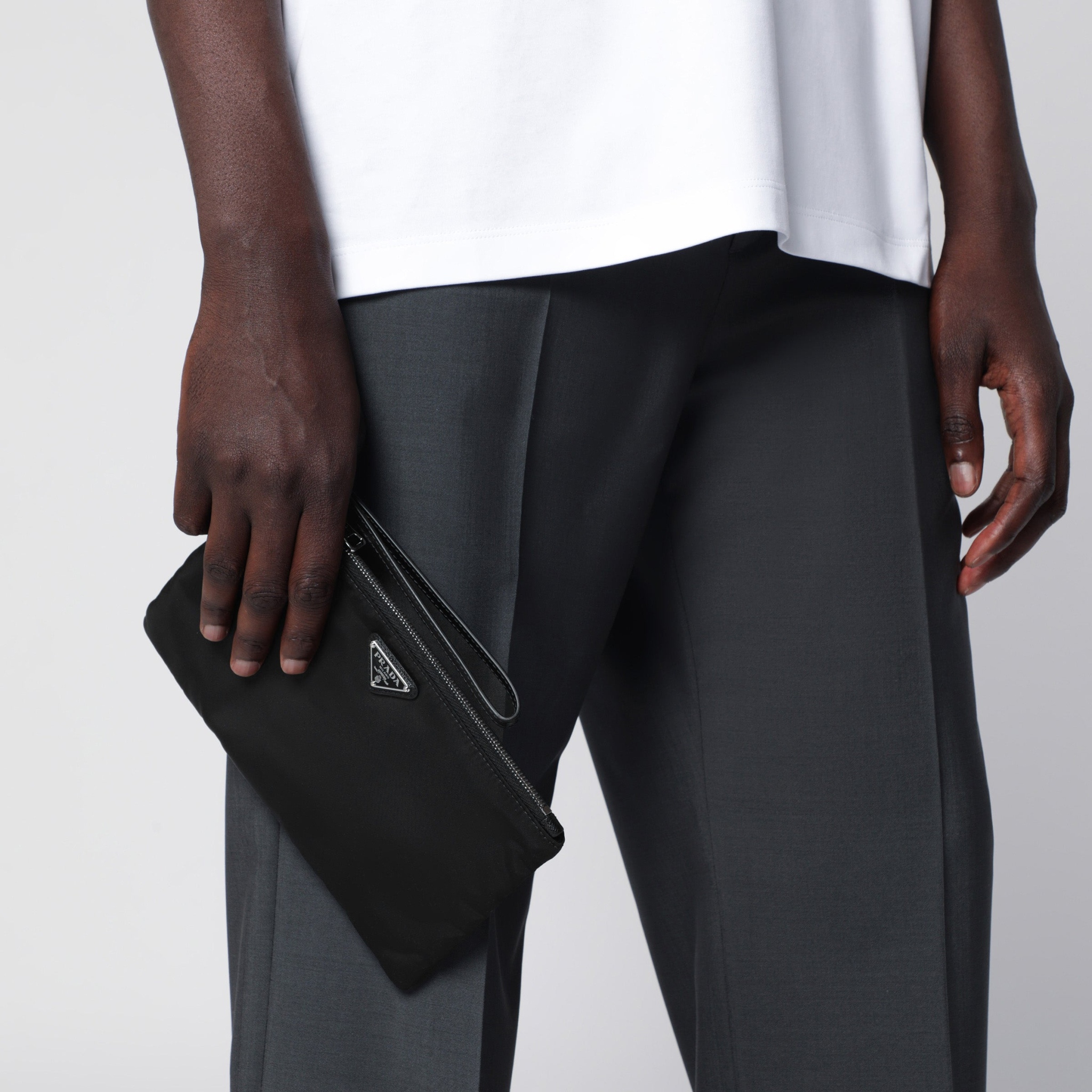 [Prada] Pouch FW26 2NH0042DMH