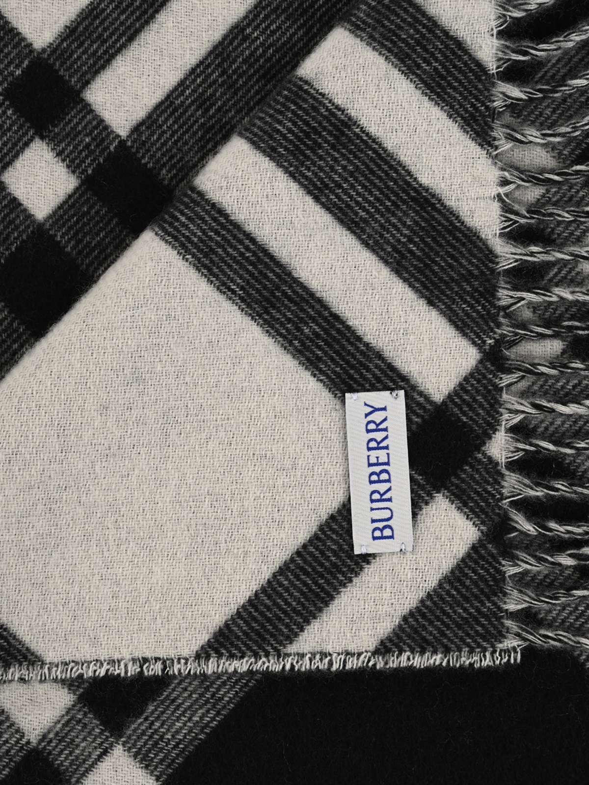 [Burberry] Scarf FW26 8099650A1189