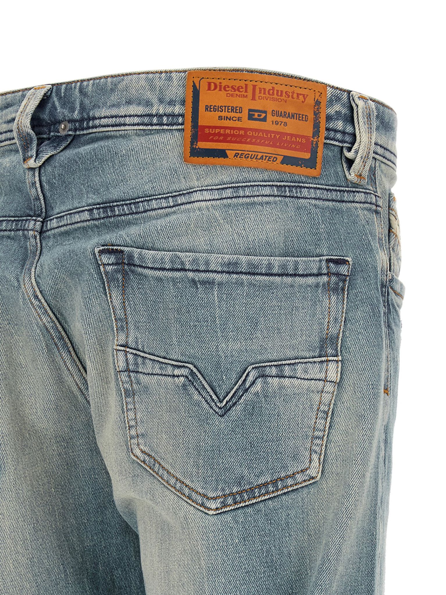 [Diesel] Jeans FW26 00C06Q09P3301