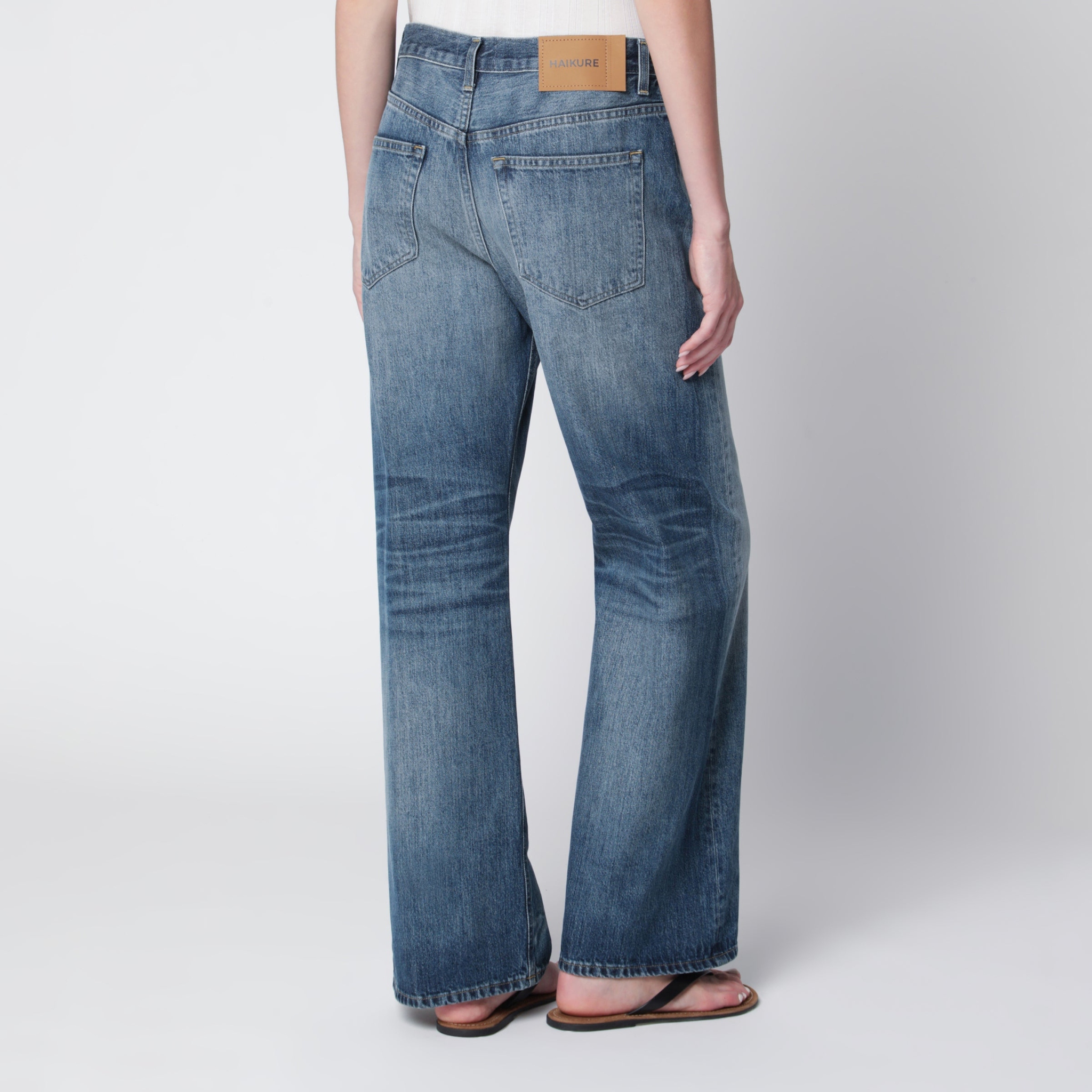 [HAIKURE] Jeans FW26 HEW03368DF207CO