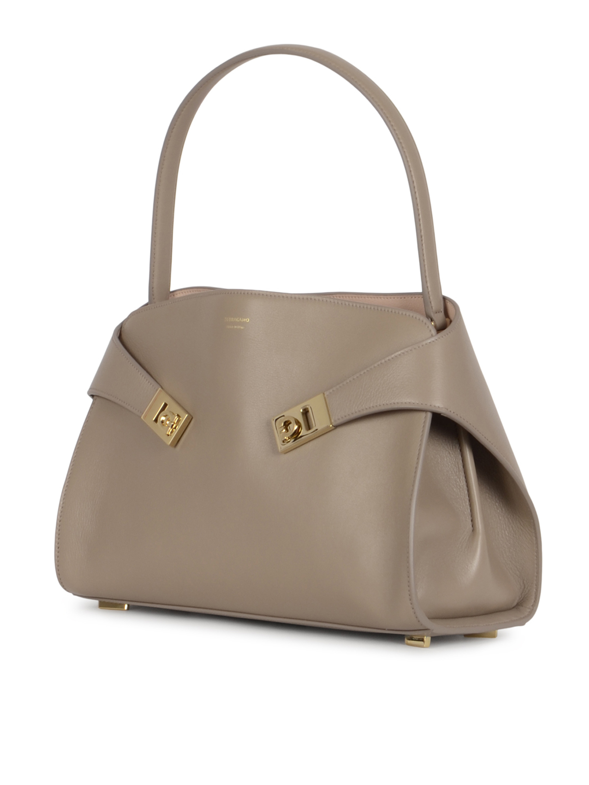 [Salvatore Ferragamo] Shoulder bag FW26 795203