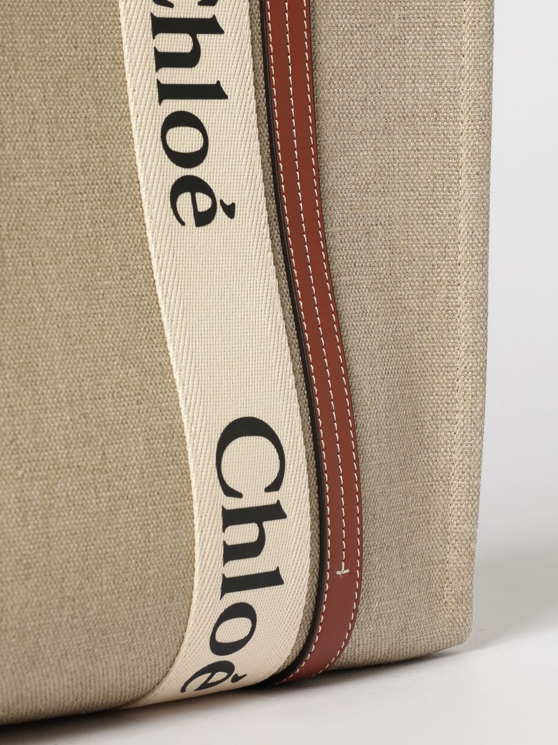 [Chloe] Shoulder bag SS26 CHC22AS383I26 90U