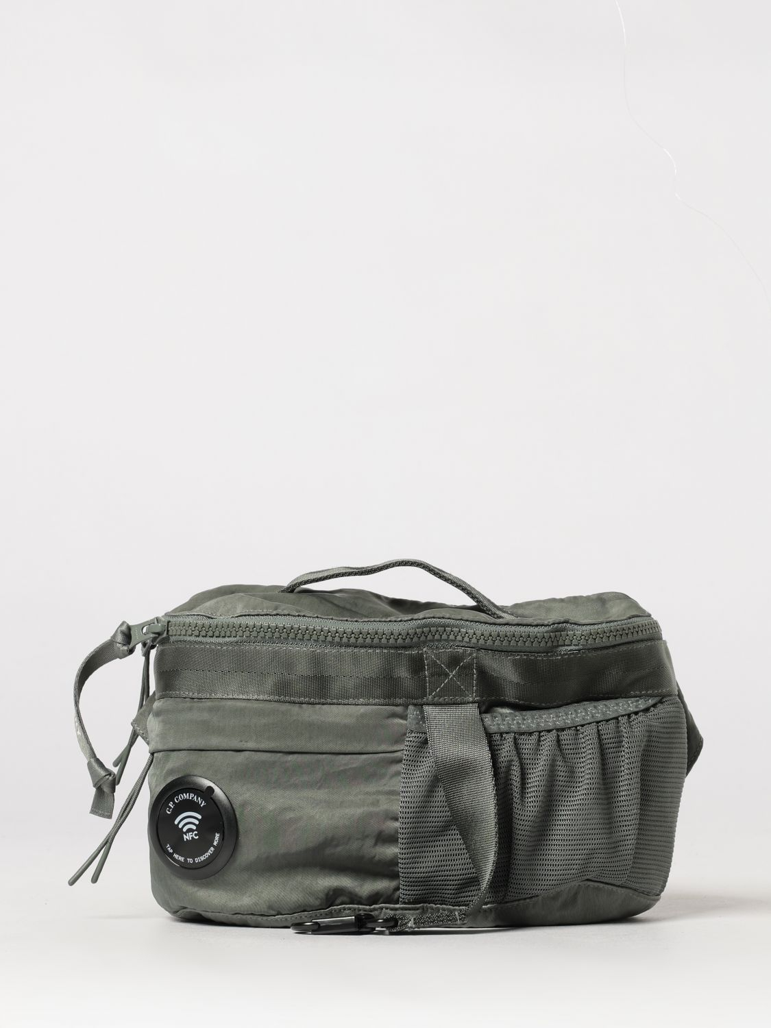 [C.P. Company] Bag FW26 21CMAC128A005269G 950