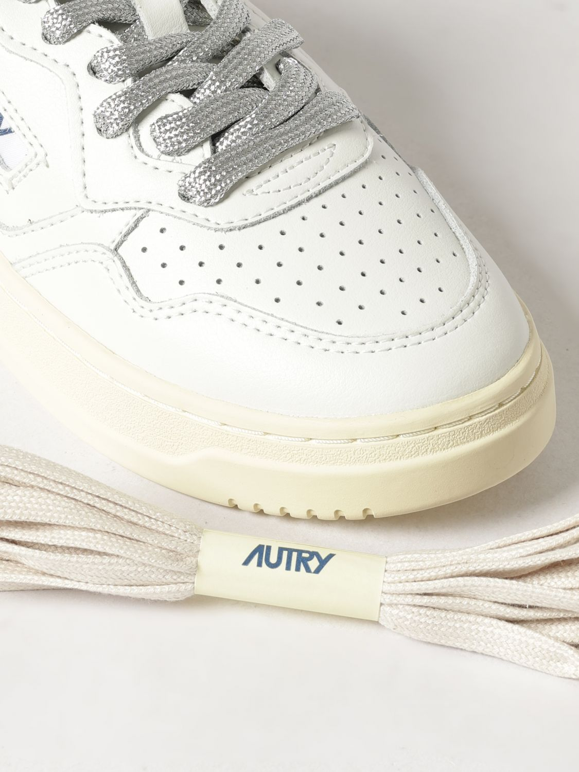 [AUTRY] Sneakers FW26 AULW SW03