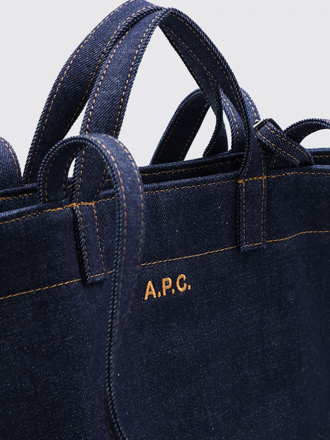 [A.P.C.] Tote bag FW26 COHIZF67046 IAI