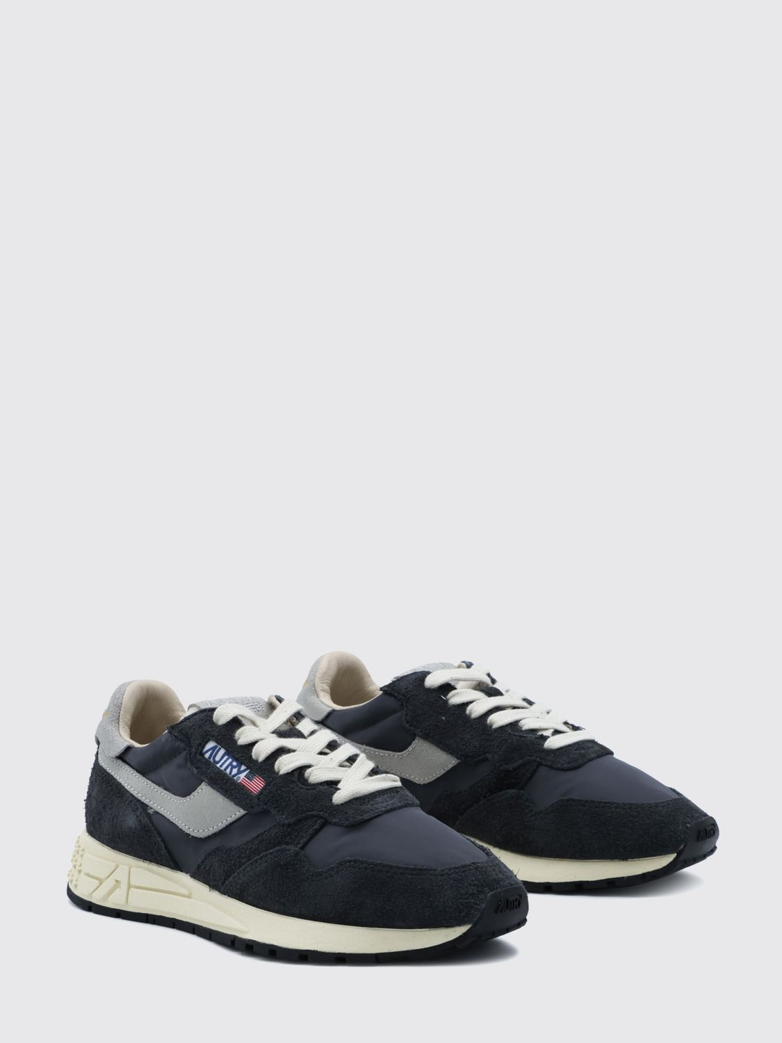 [AUTRY] Sneakers FW26 WWLW NC05