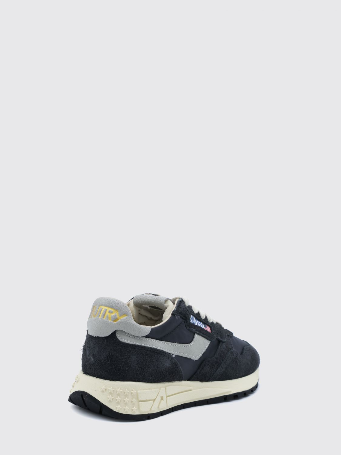 [AUTRY] Sneakers FW26 WWLW NC05