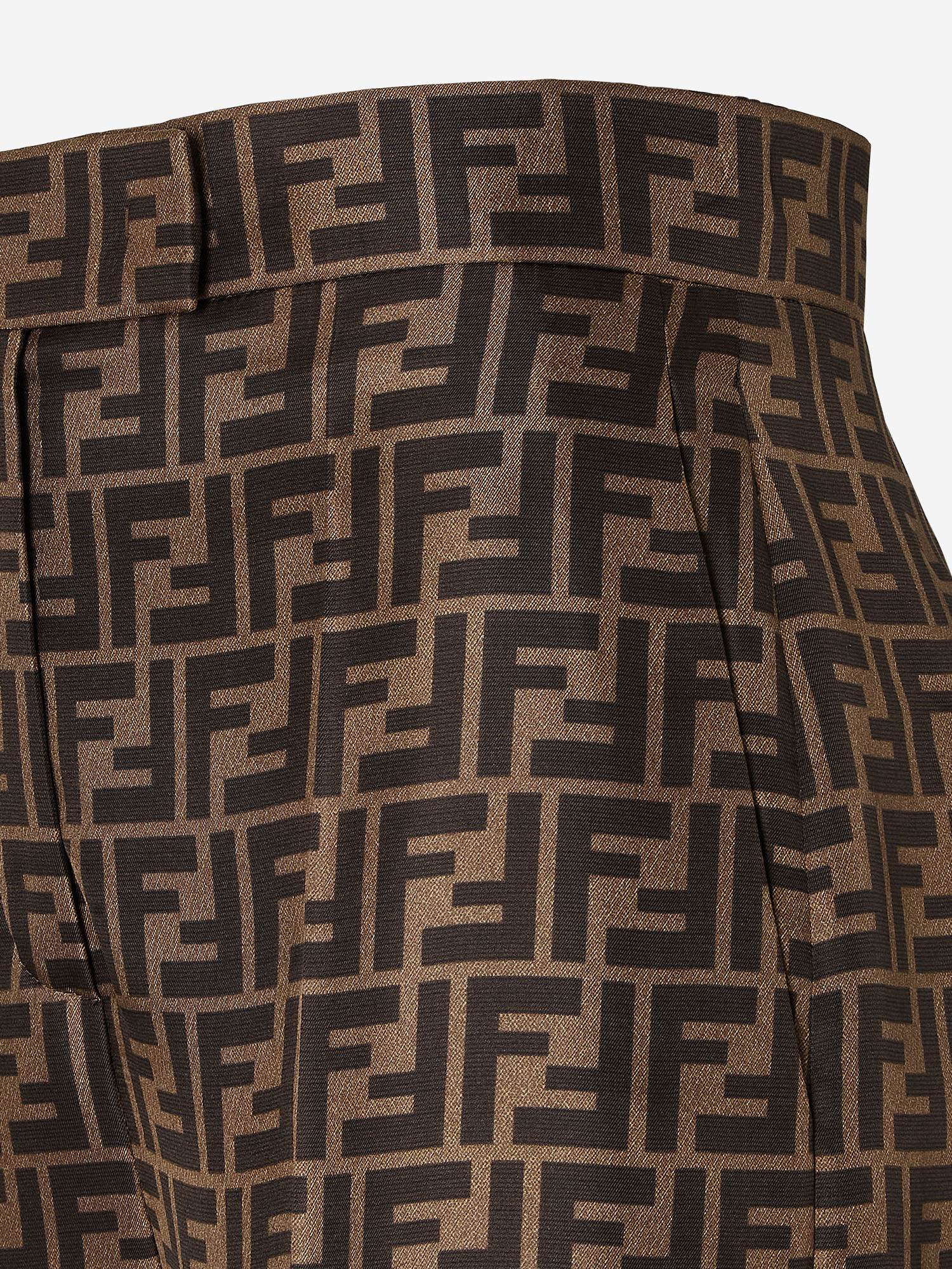 [Fendi] Trousers SS26 FR6606A8G3F118W