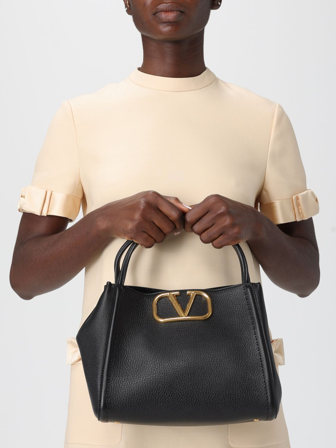 [Valentino Garavani] Tote bag FW25 WB0R21IMZ 0NO