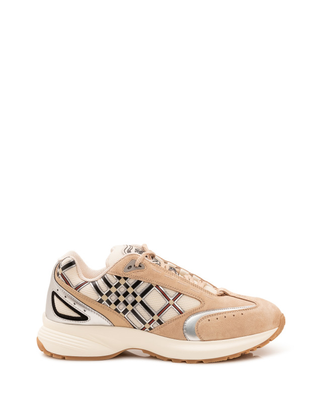 [Burberry] Sneakers FW26 8127713 B8626