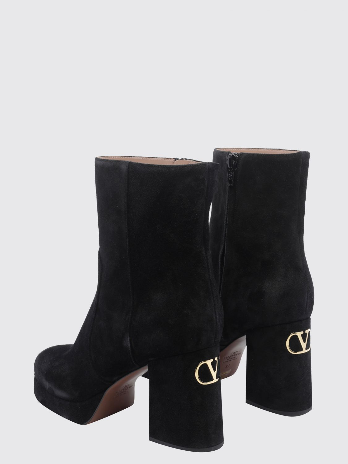 [Valentino Garavani] Boots FW26 S0NF1DHU 0NO