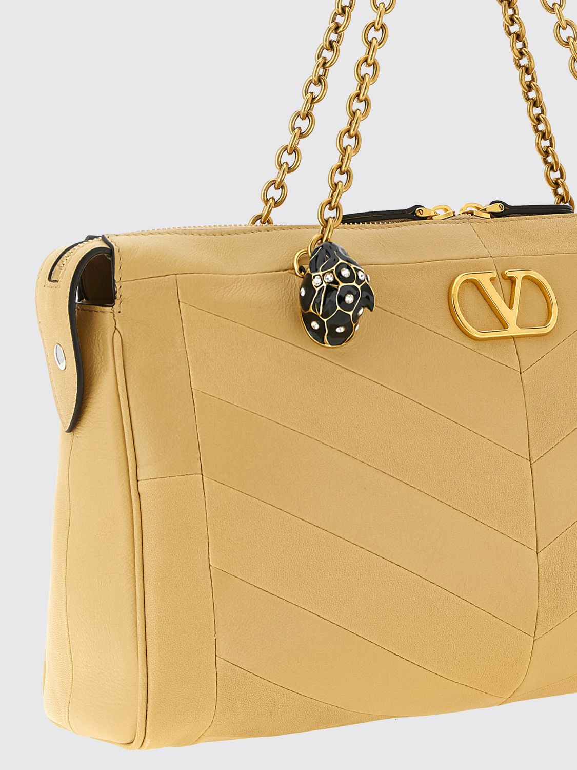 [Valentino Garavani] Shoulder bag FW26 B0S70UYF DN3
