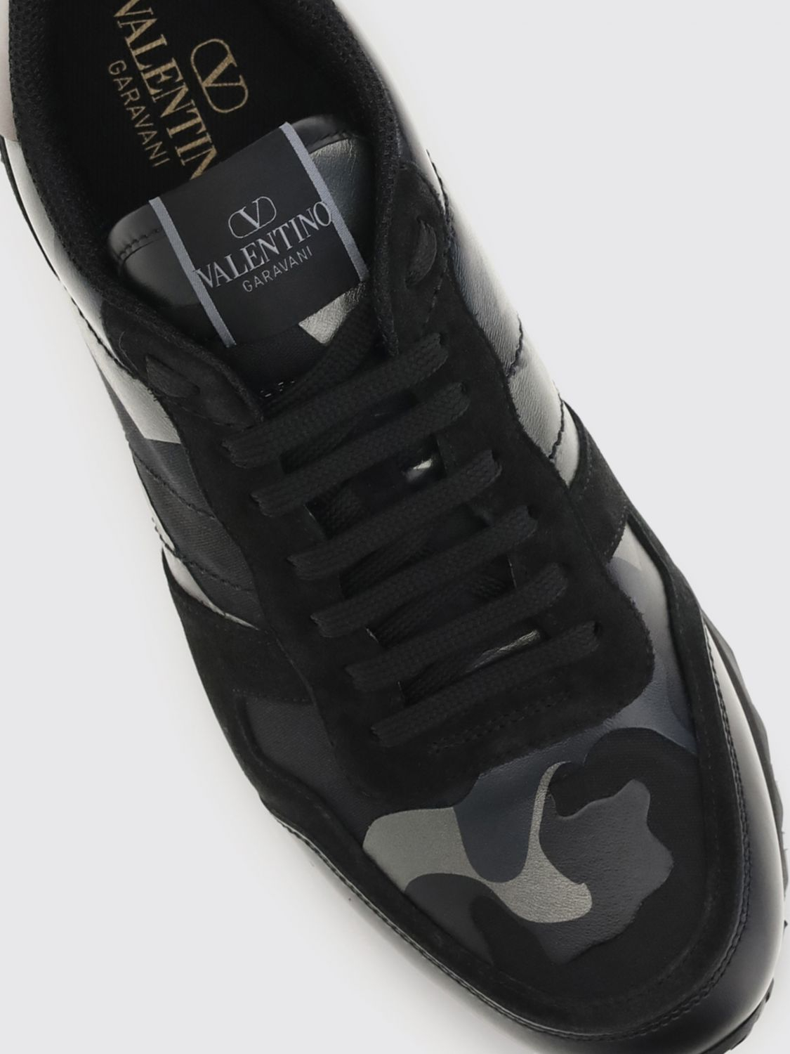 [Valentino Garavani] Sneakers FW26 S0723NTA E43