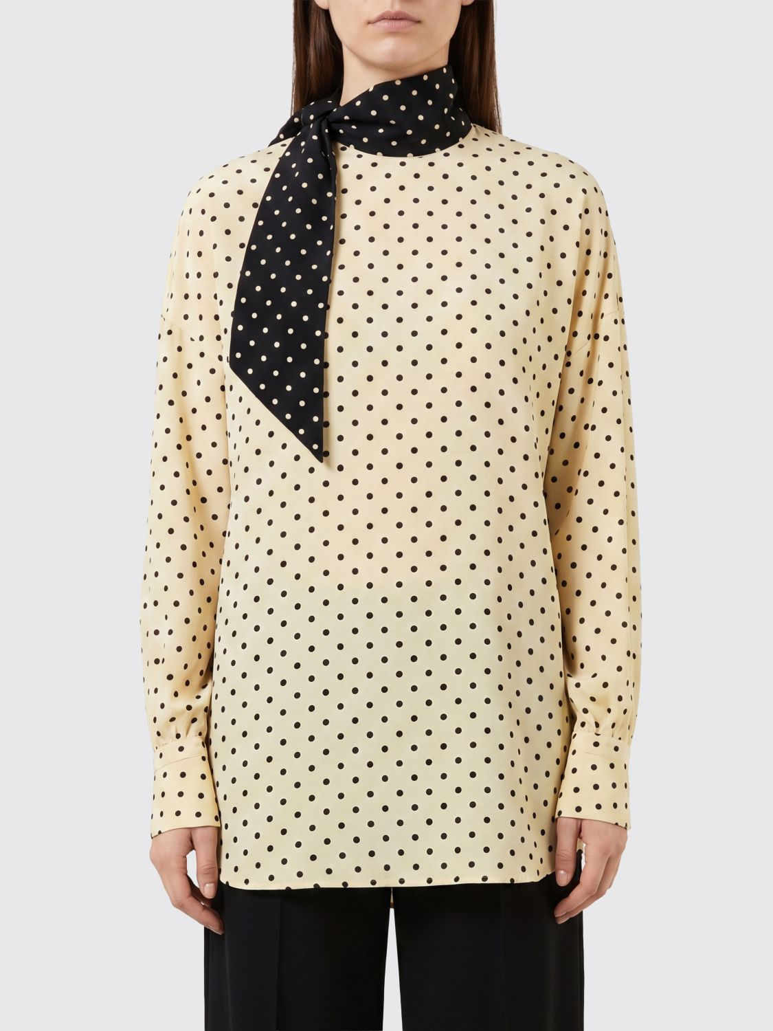 [Valentino Garavani] Shirts Long Sleeve FW26 AEC609DW R8E