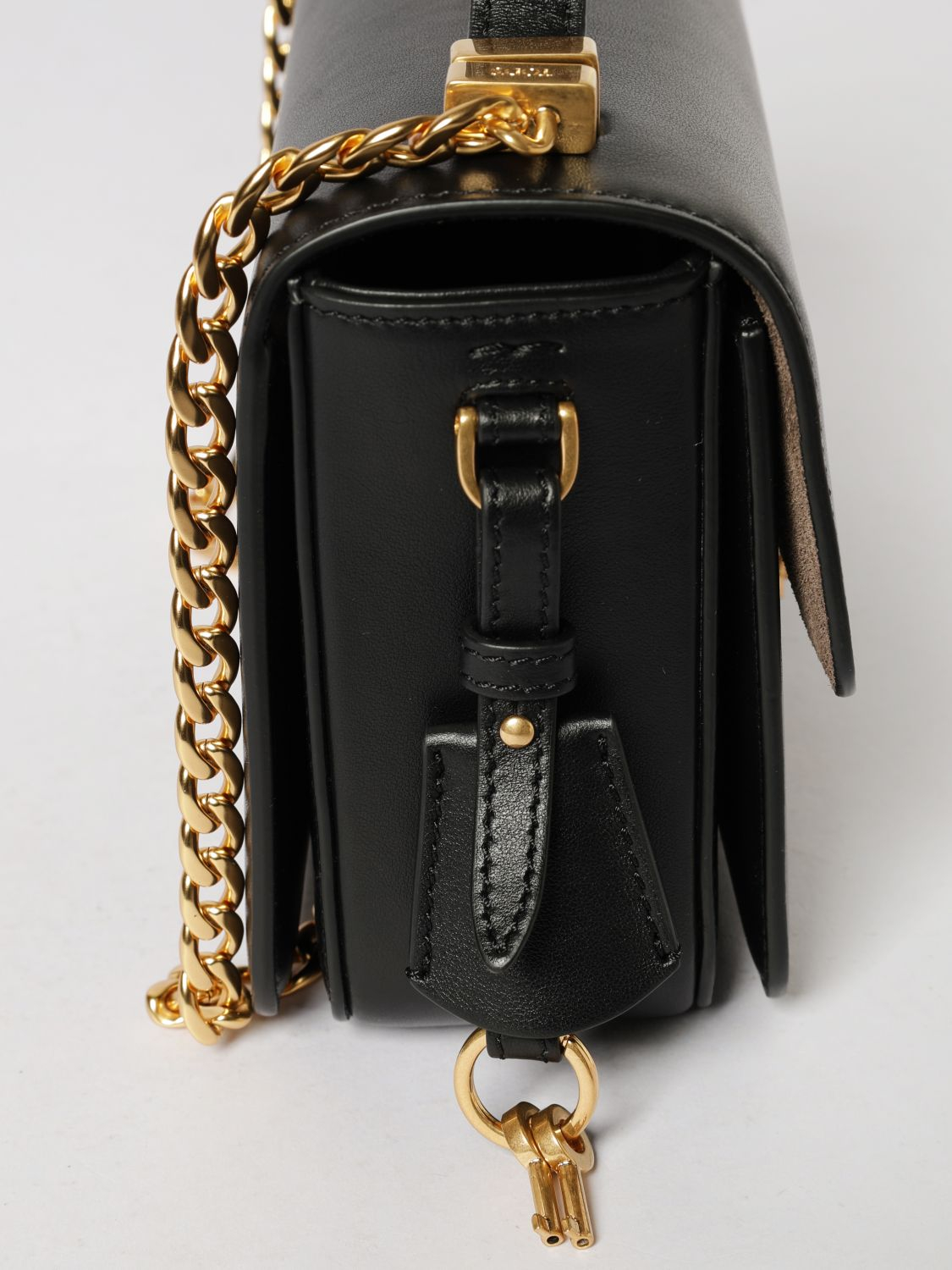 [Tod's] Cross body bag FW26 XBWTCVC0100QTF 012D