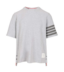 [Thom Browne] T-shirts Short Sleeve SS26 MJS296A-J0248050