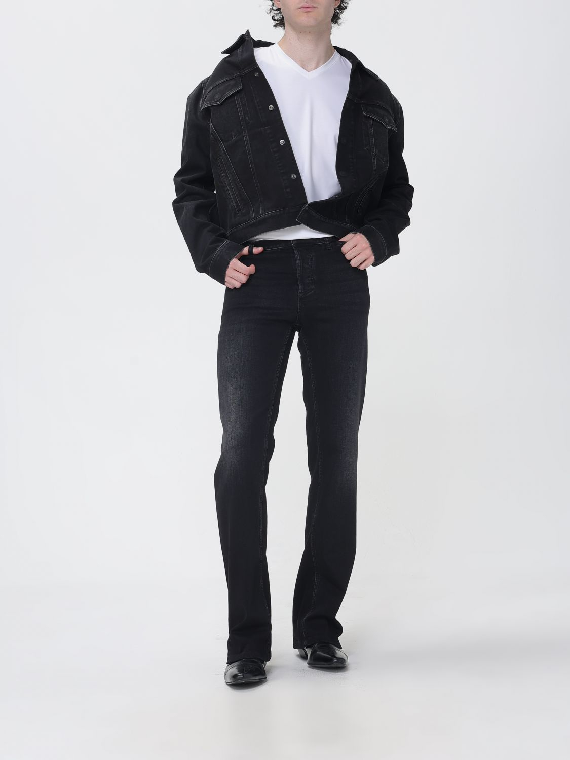 [Gucci] T-shirts Short Sleeve FW26 866186XJHX2 9000