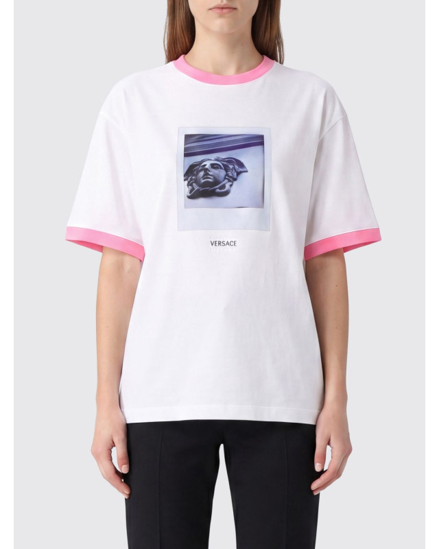 [Versace] T-shirts Short Sleeve FW26 10260961A18733 2W9J0