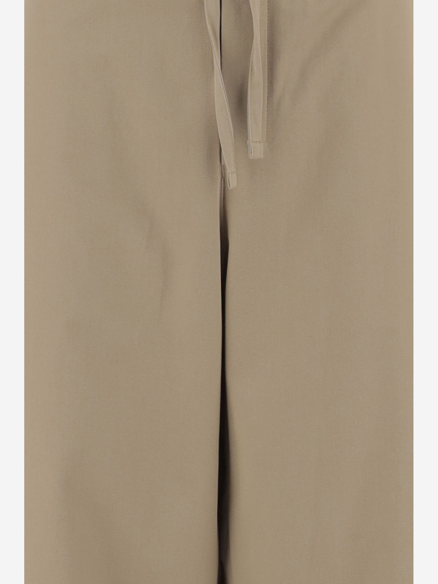 [AMI] Trousers SS26 HTR868CO0214A036