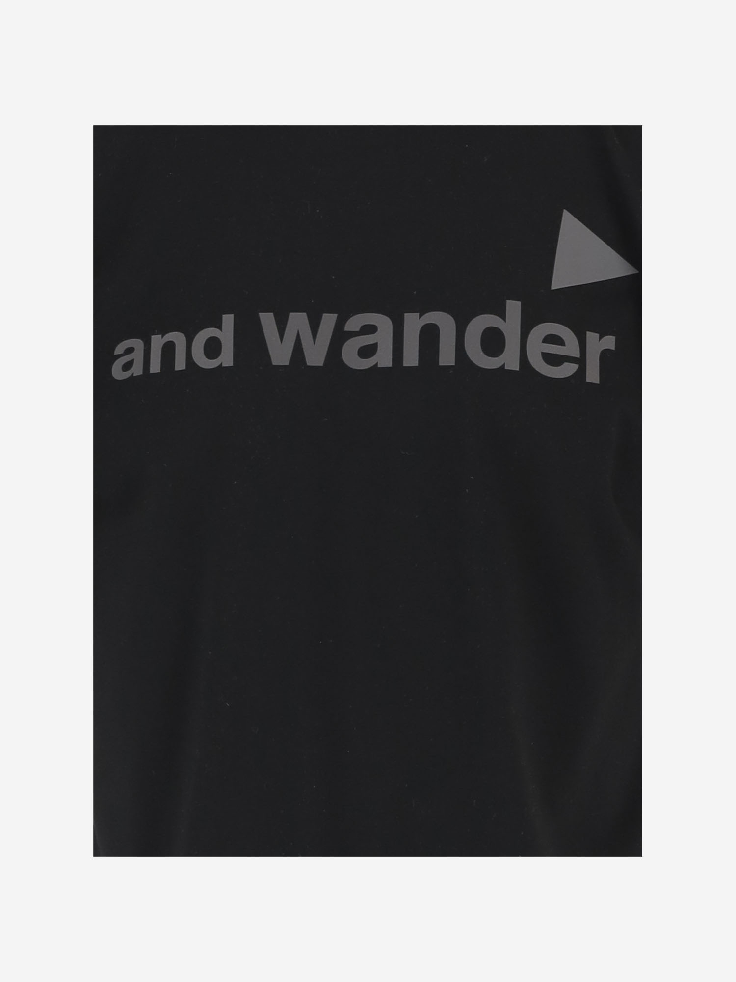 [and Wander] T-shirts Short Sleeve SS26 5746184074010