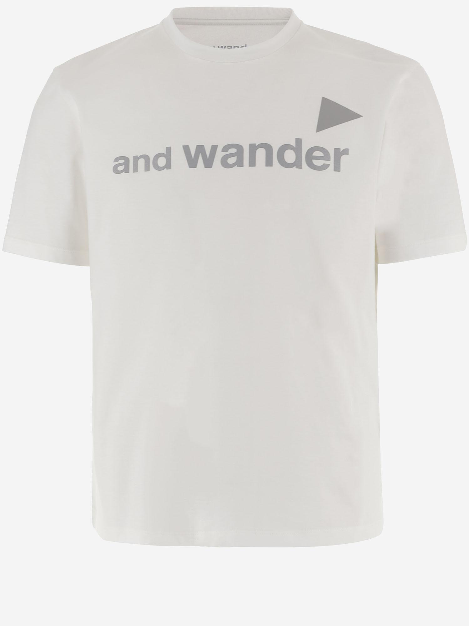 [and Wander] T-shirts Short Sleeve SS26 5746184074030