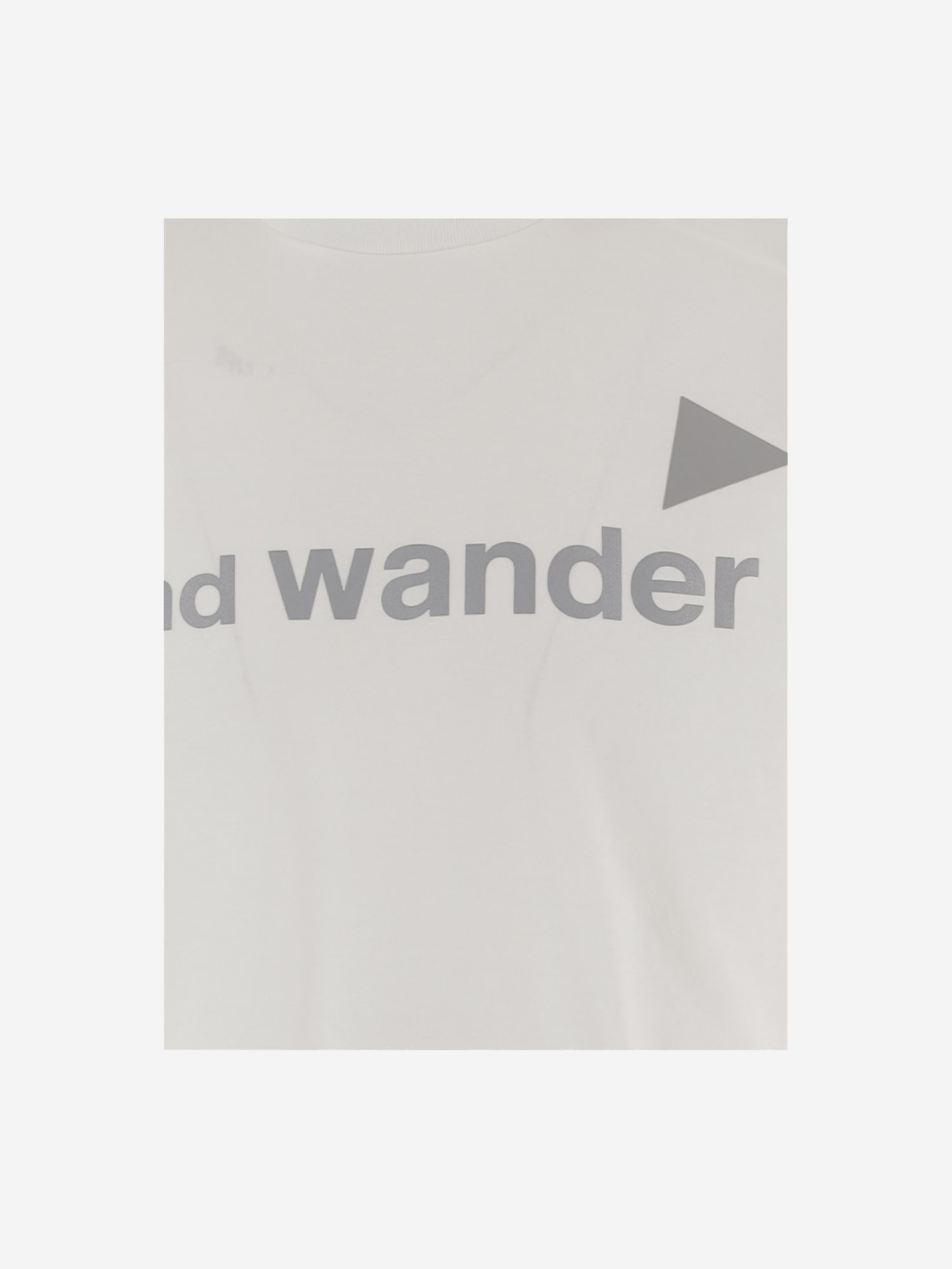 [and Wander] T-shirts Short Sleeve SS26 5746184074030
