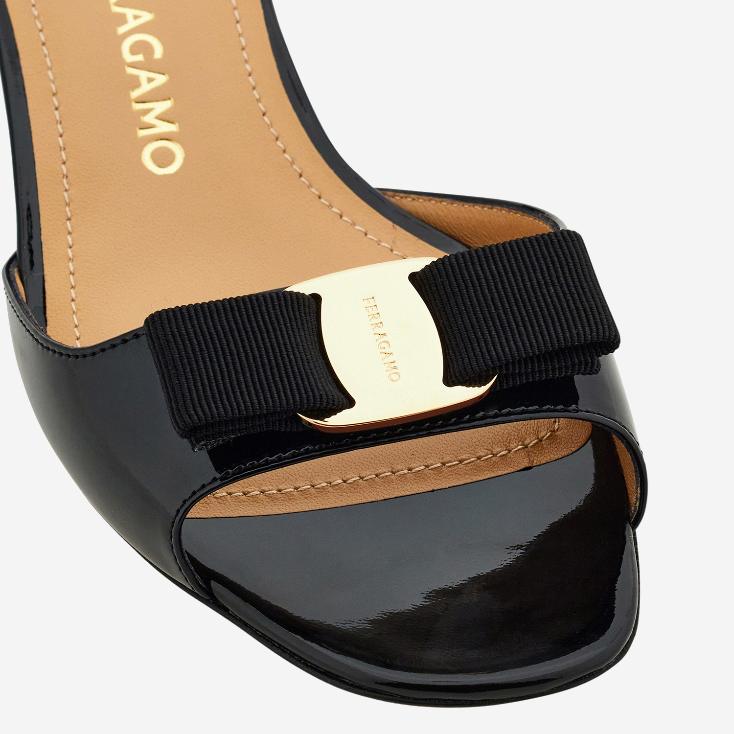 [Salvatore Ferragamo] Oxford Shoes SS26 01L415001