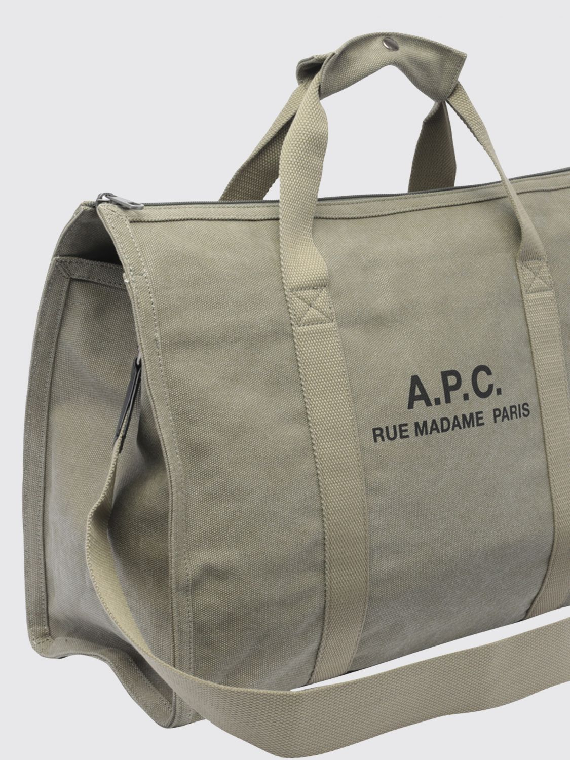 [A.P.C.] Duffle Bag FW26 CODBMH62230 JAA