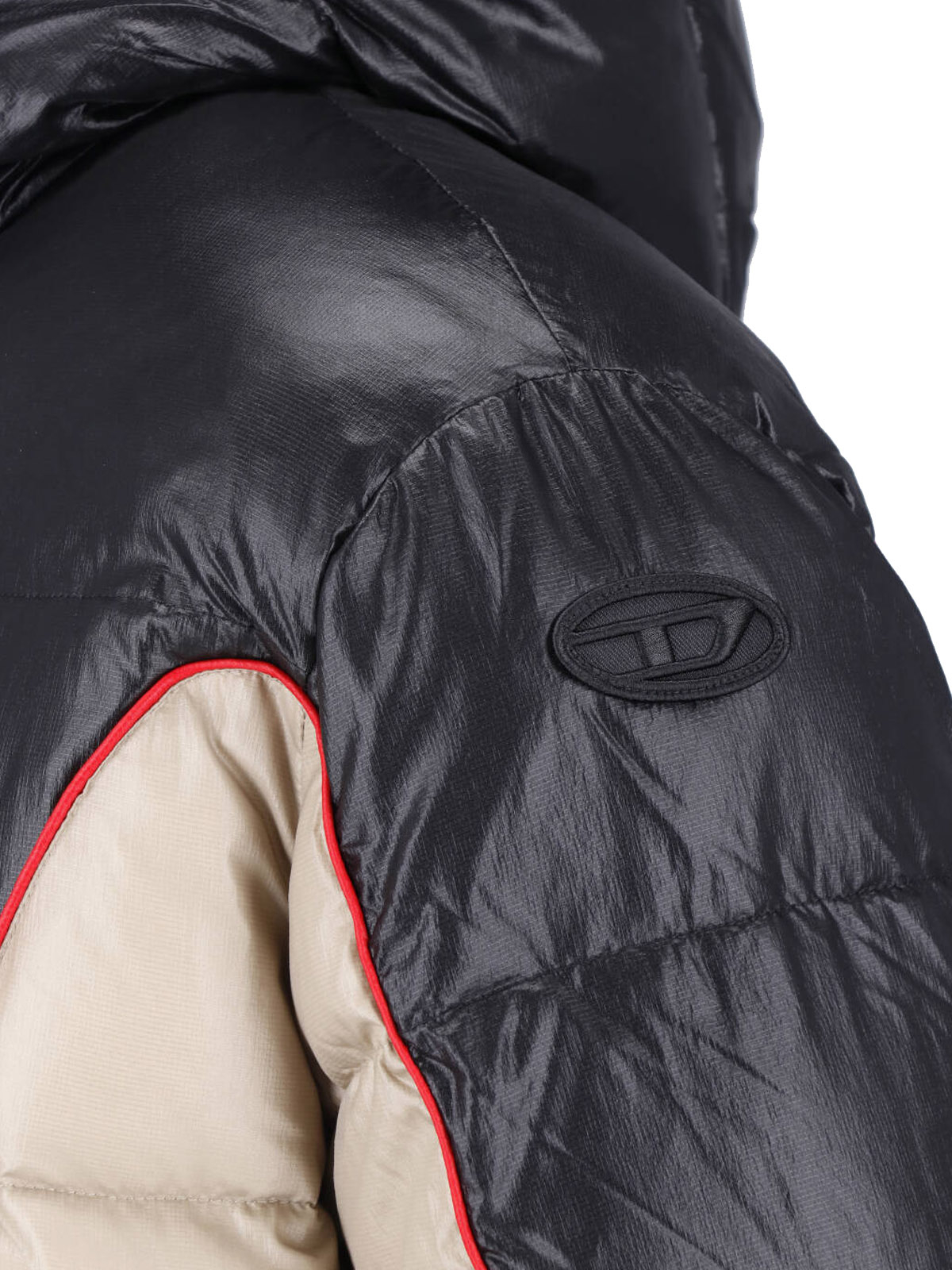[Diesel] Down Jacket FW26 A21977 0DBCH9XX