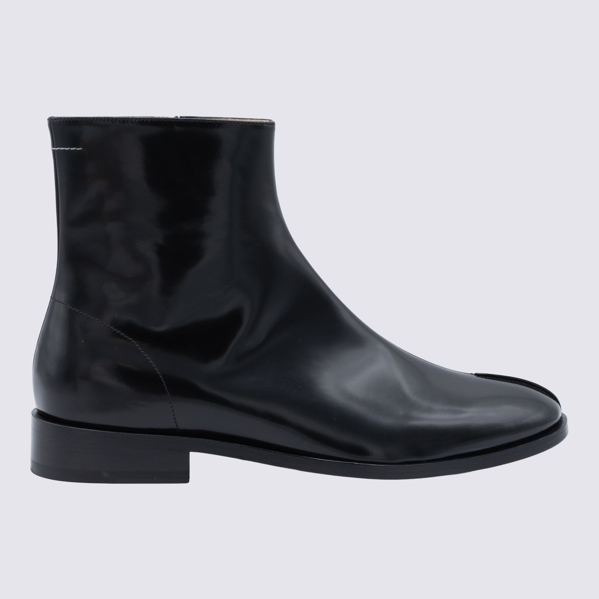 [MM6 Maison Margiela] Ankle boots FW26 SH1WU0011P7137T8013