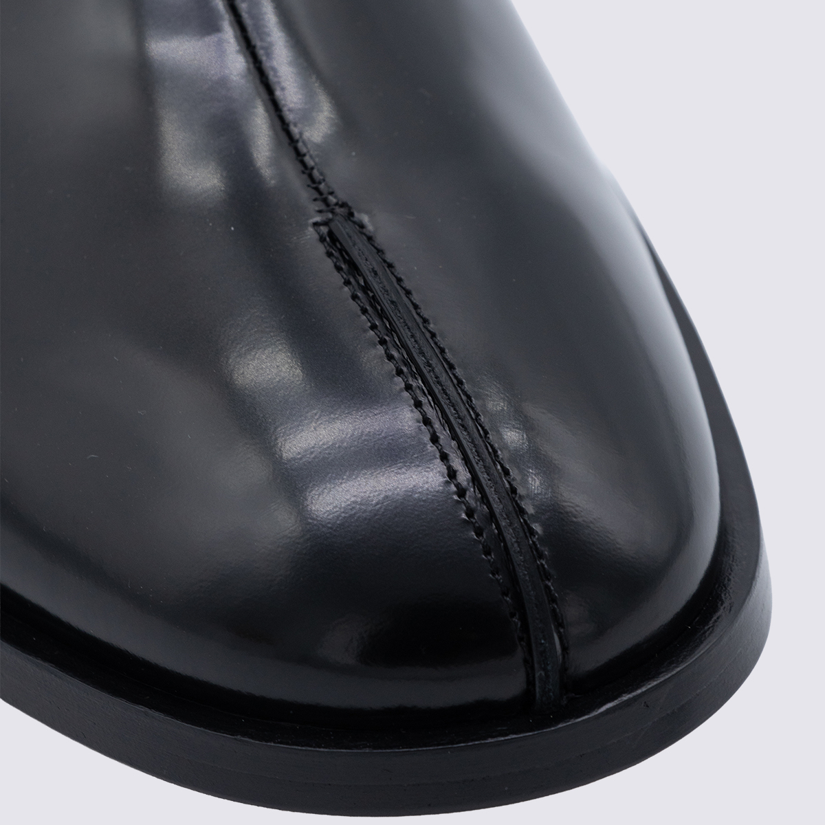 [MM6 Maison Margiela] Ankle boots FW26 SH1WU0011P7137T8013