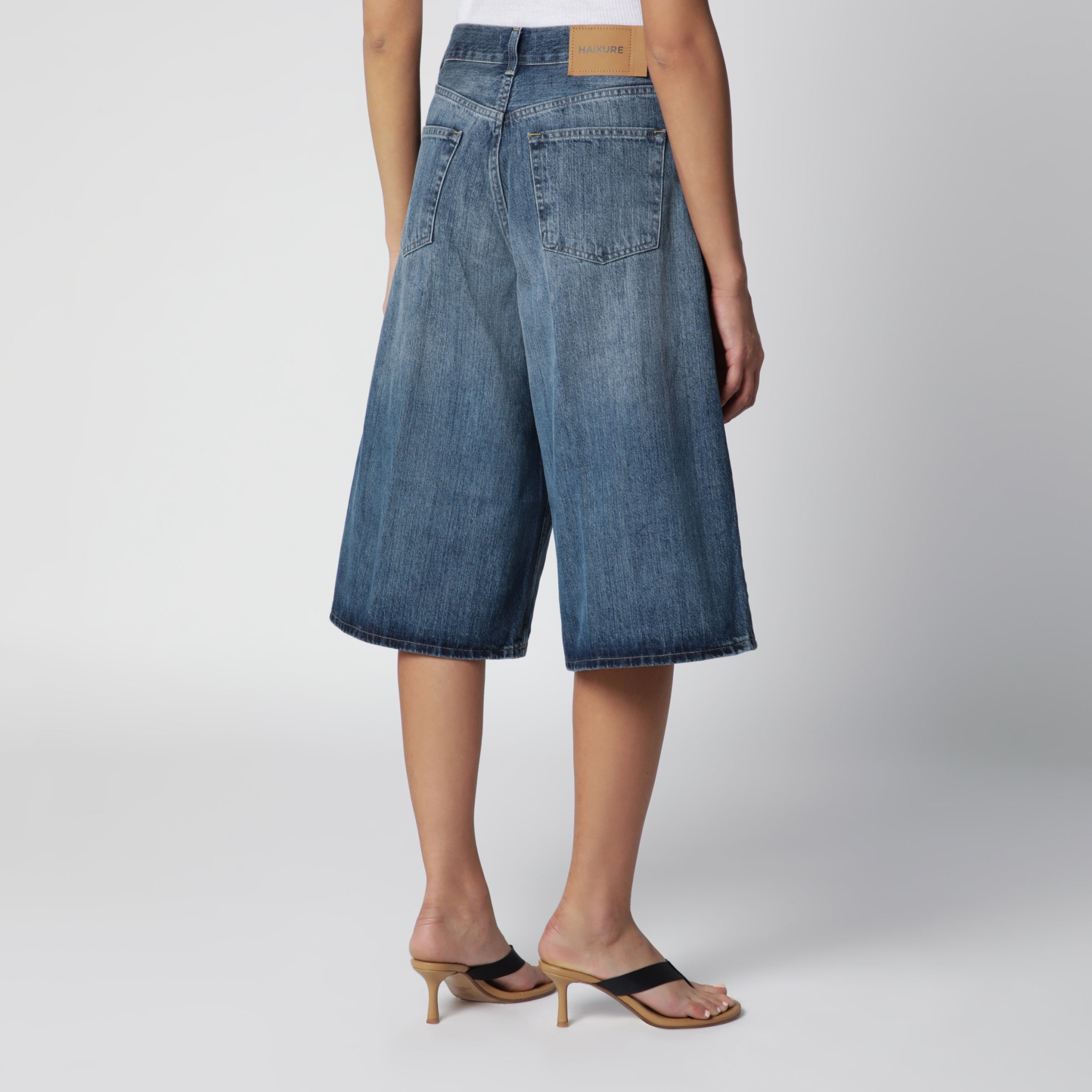 [HAIKURE] Shorts FW26 HEW03377DF207CO